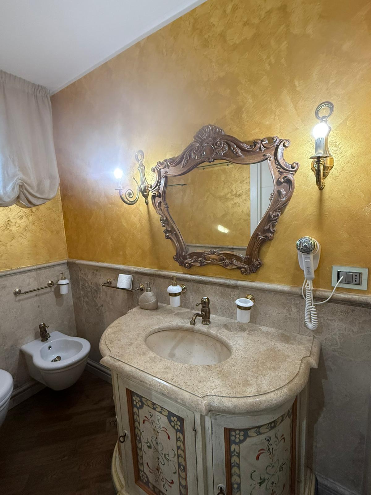 Suite Luxury con SPA Privata e Idromassaggio in Grotta