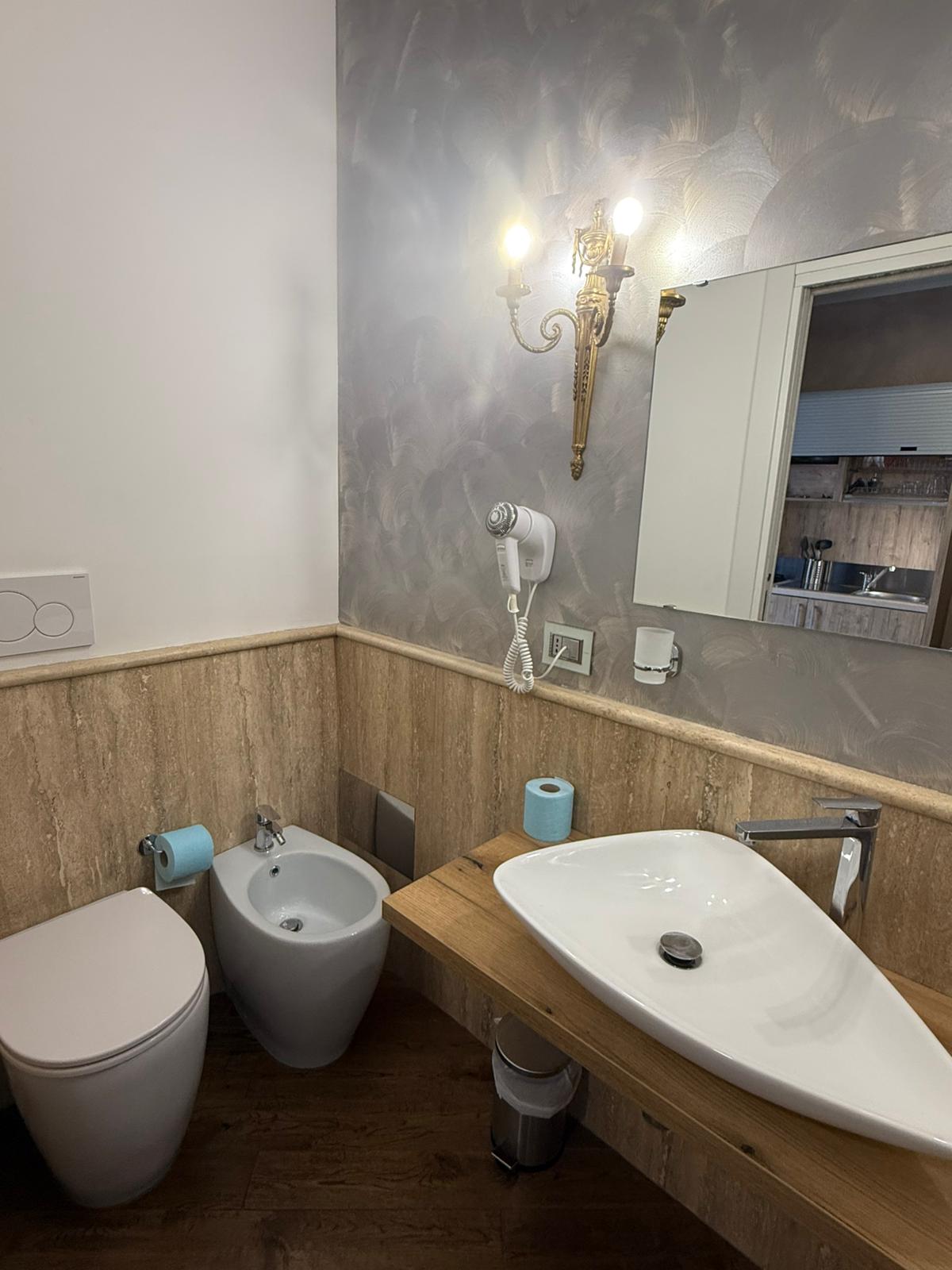 Camera Standard 3 con Cucina (Monolocale Uso Residence)